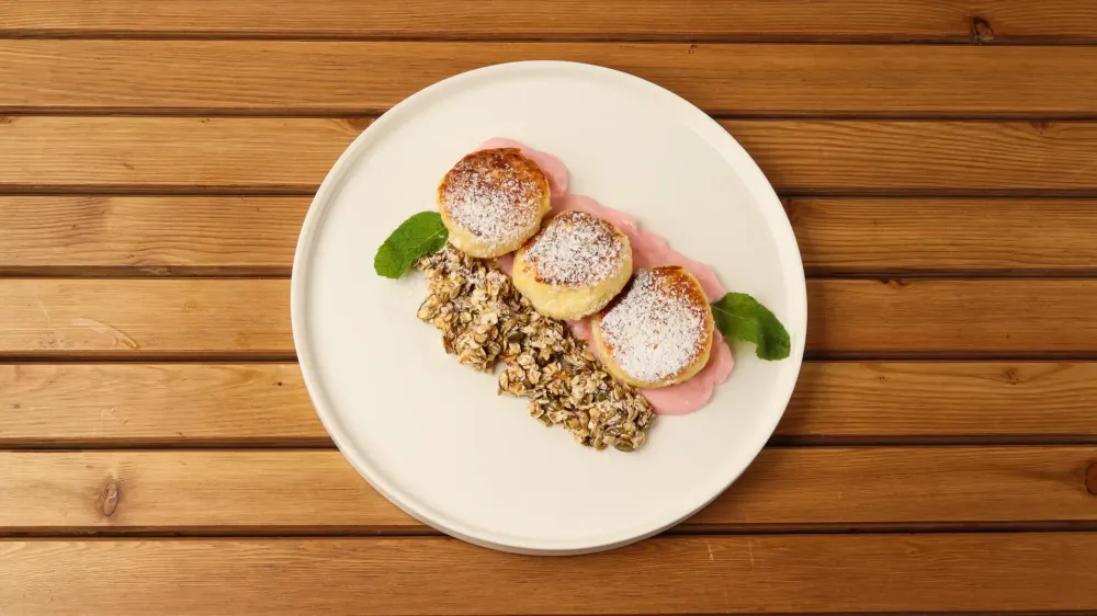 Сырники с йогуртом